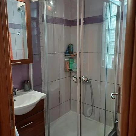 Eva House * ニキティ
